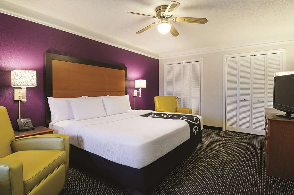 Baymont By Wyndham Greenville Woodruff Rd Cameră foto